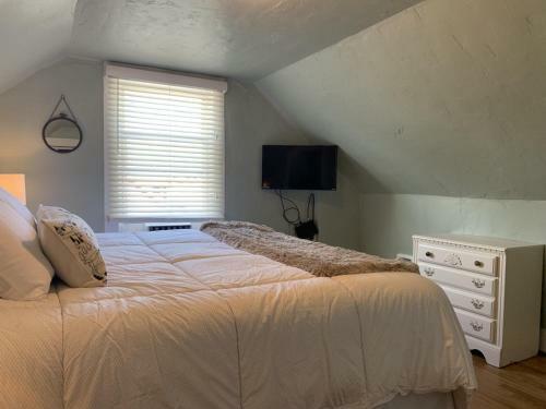 Walker's Place Home