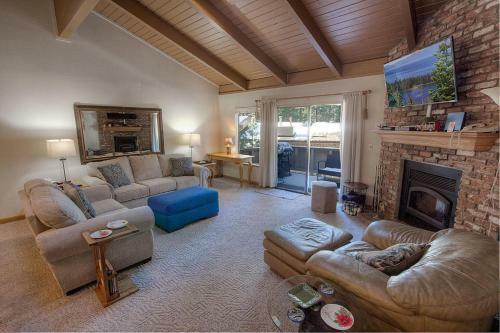 Whispering Wood By Lake Tahoe Accommodations
