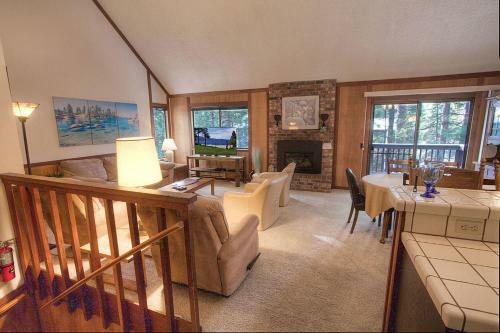 Brookstone Pines By Lake Tahoe Accommodations