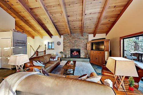 1052luce Home