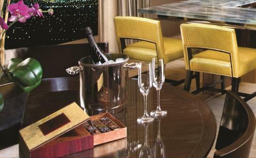 Hotel Bellagio By Suiteness