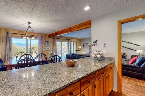 Mountain View Home