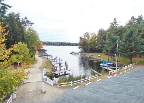 Lake Winni - Ba - 159