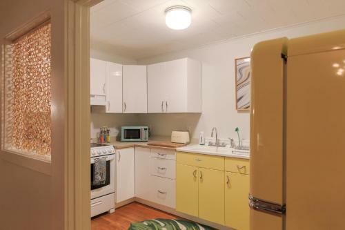 Apartamento Rye Motor Inn & Swim Shop