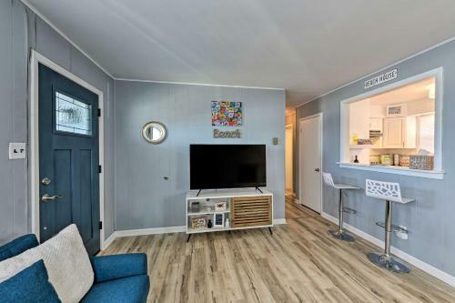 Newly Renovated Brigantine House With Bay View!