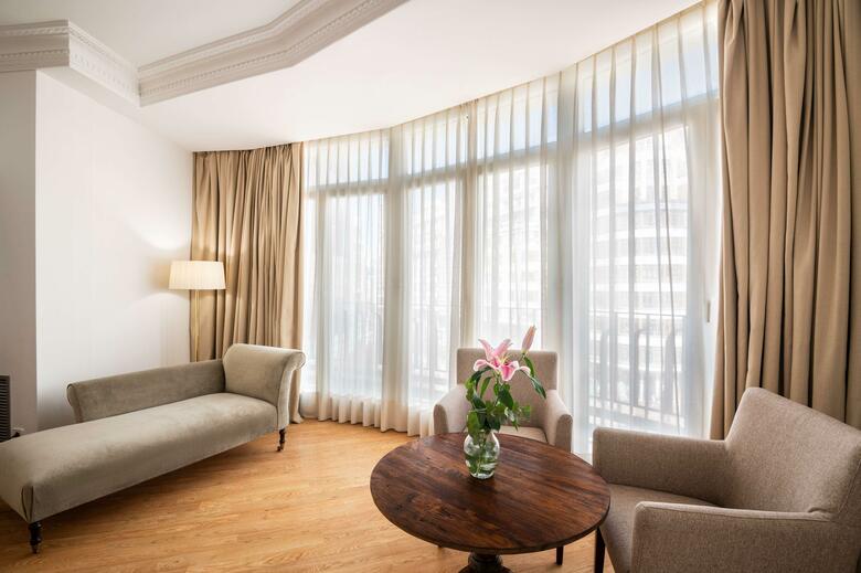 Hotel Meli� Plaza Valencia