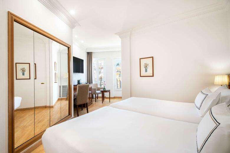 Hotel Meli� Plaza Valencia