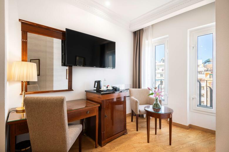 Hotel Meli� Plaza Valencia