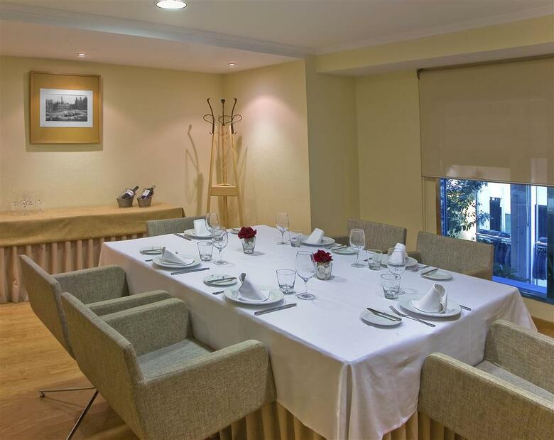 Hotel Meli� Plaza Valencia