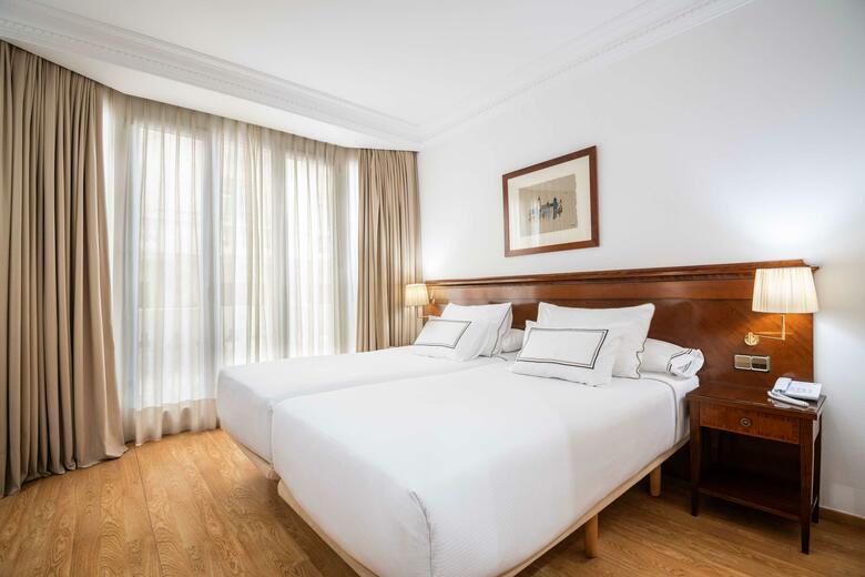 Hotel Meli� Plaza Valencia