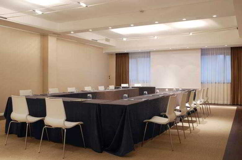 Hotel B4 Bologna Tower