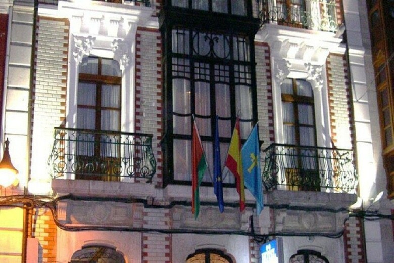 Hotel Puerto De Llanes