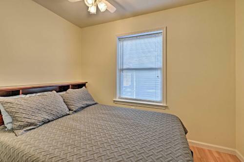 Charming Beach Cottage - Walk To Boardwalk!