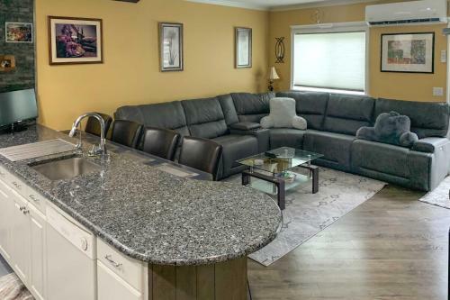 Smart Home By 4-season Resort And Golf Course!