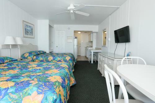 Commander By The Sea Motel