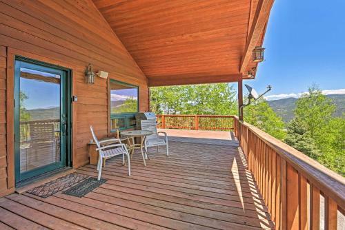 Spacious Angel Fire Retreat With Deck And Mtn Views