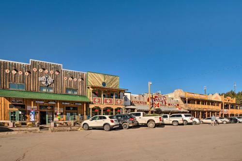 Pet-friendly Cloudcroft Cabin Walk To Shops And Food!