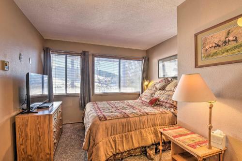 Apartamento Charming Angel Fire Condo With Ski Slope Access