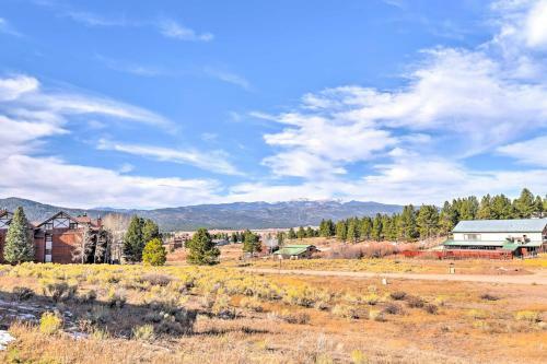 Cozy Angel Fire Townhome, 0 4 Mi To Mountain!