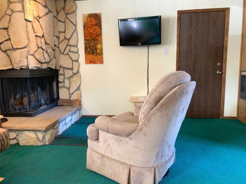 Hotel Ponderosa Lodge