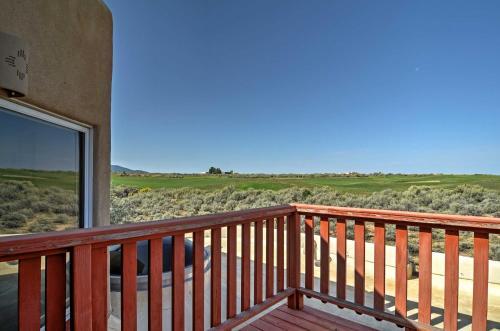 Rancho de Taos House With Balcony And Panoramic Views!