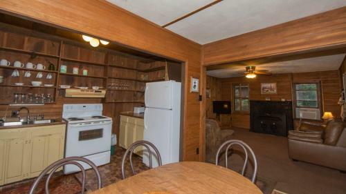 Wild Horse Cabin
