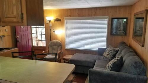 Honey Bear Cabin