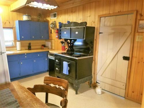 River Place Cabin