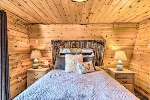 Quirky, Secluded Ruidoso Cabin 18mi To Ski Apache