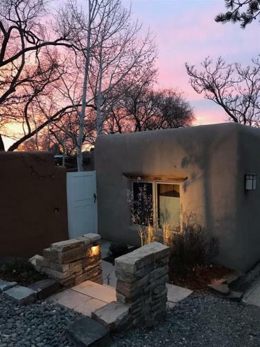 Casa De Los Santos