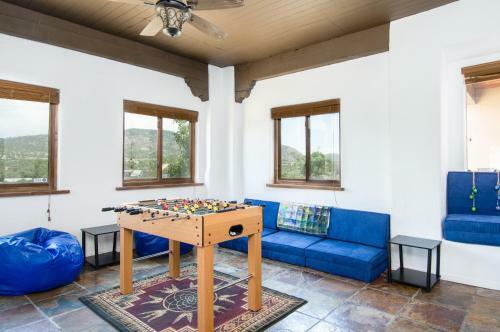 New Listing! Luxe Compound On 5 Acres - Sleeps 20! Home