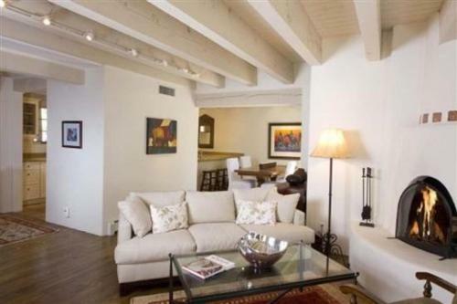 Casa De Las Golondrinas