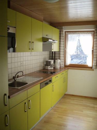 Hostal Pension Appartements Via Claudia