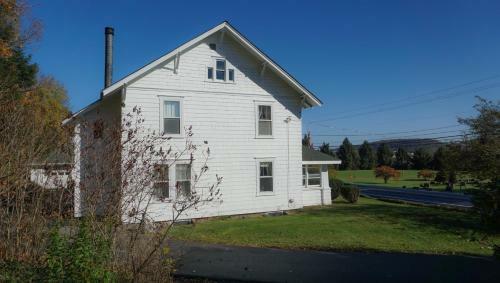 1st Class Rentals The Thurman Munson House