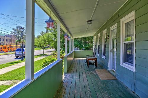 Hunter Home With Fire Pit And Yard On Main Street!