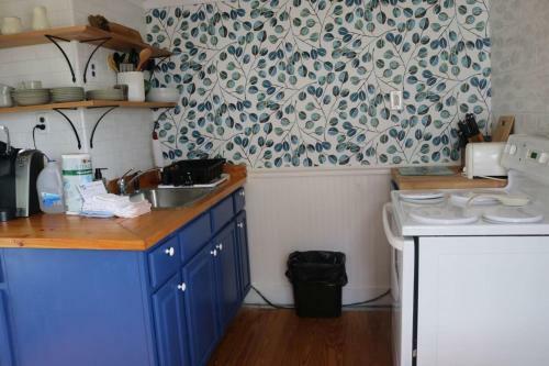 Sweet Mary Home