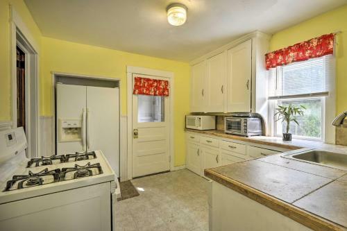 Charming Home, Near University And Attractions!
