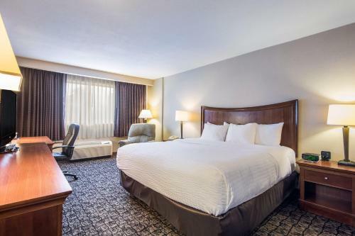 Hotel Cayuga Blu
