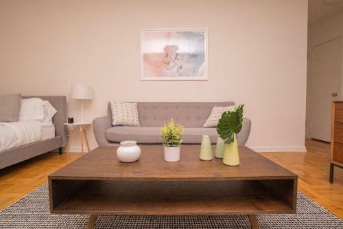 Apartamento Diplomatic Square 30 Day Rentals
