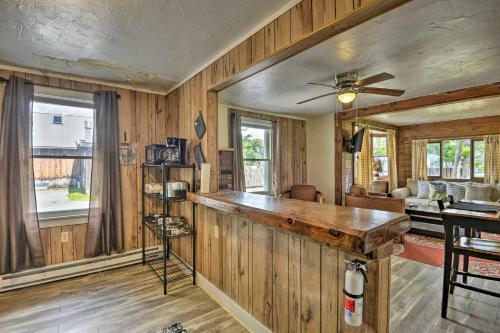 Charming Old Forge Home Walk To Town And River
