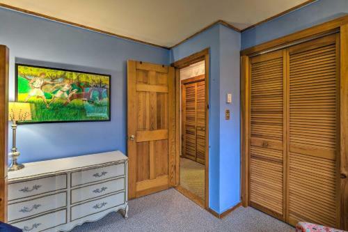 High Peak Heaven Cozy Log Cabin On 1 Acre!