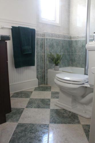 The Stony Brookside Bed & Bike Inn