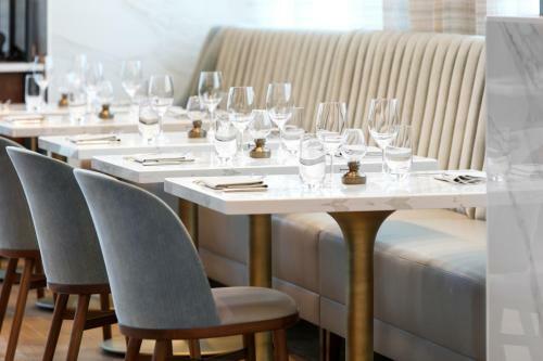 Kimpton - Hotel Arras, An Ihg Hotel