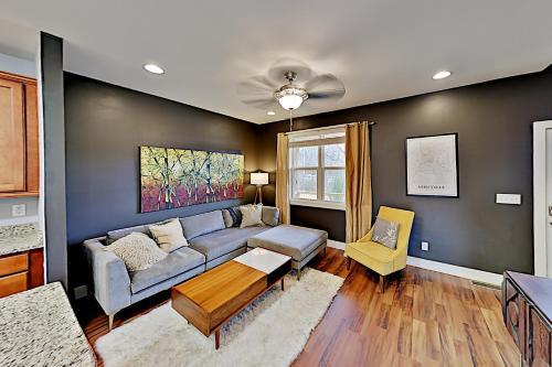 New Listing! New-build Home, Near Downtown Home