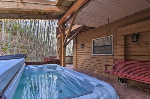 Luxury Asheville Home With Game Room, Fire Pit And Deck