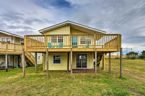 Pet-friendly Townhome, 2 Blocks To Atlantic Beach!