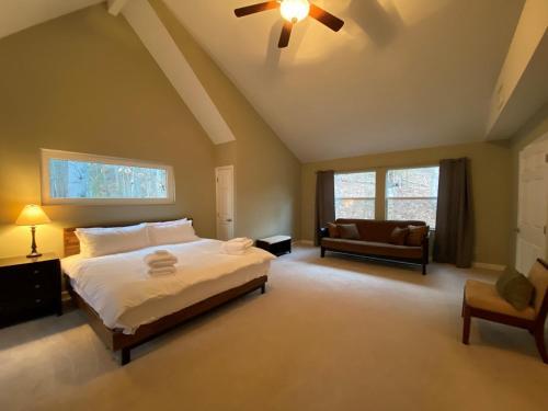 Highland Hideaway Home