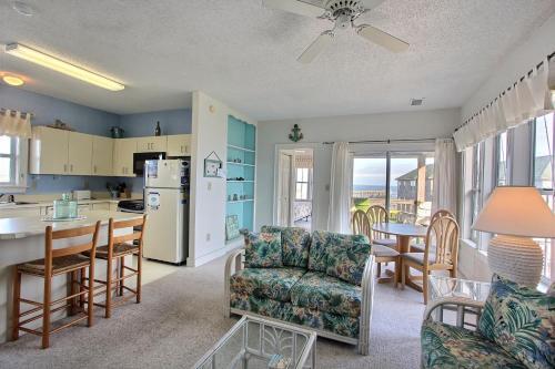 41057-2 Hwy 12 Islander Condo