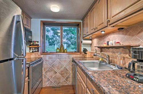 Apartamento Updated Beech Mountain Condo With Mountain Views!
