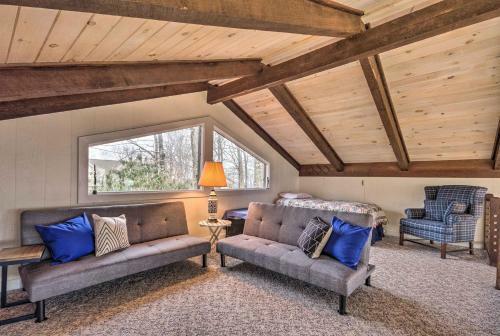 Beech Mountain Home With Deck - 3 Mins To Skiing